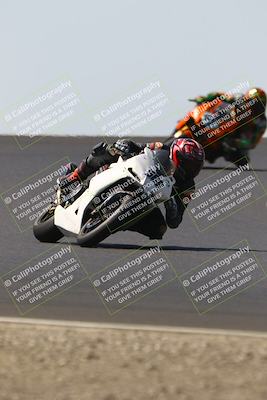 media/Sep-06-2025-CRA (Sat) [[cd32356307]]/Races/Race 4/